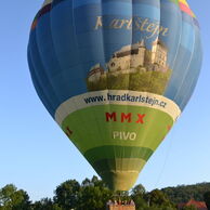Eva Svobodová (Chrášťany u Rakovníka, 40) na letu balónem