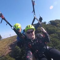 Hana Nogová (Frýdek-Místek, 30) na Tandemovém paraglidingu