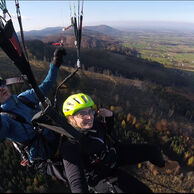 účastník zážitku (Kolín, 26) na Tandemovém paraglidingu